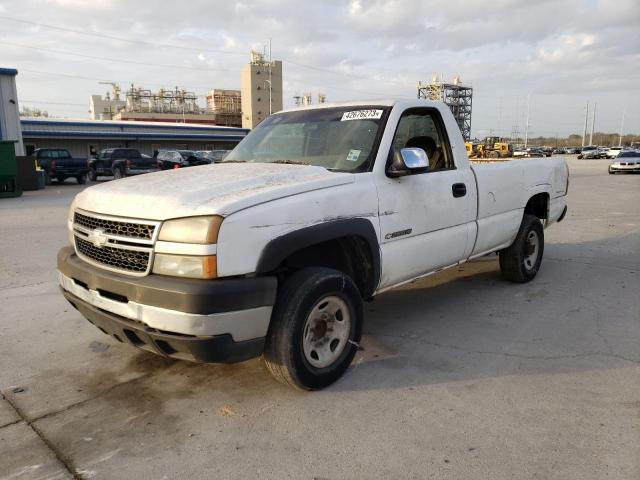 1GCHC24U26E291115 - 2006 CHEVROLET SILVERADO C2500 HEAVY DUTY WHITE photo 1