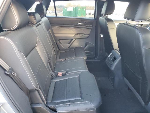 1V2HE2CA9NC218401 - 2022 VOLKSWAGEN ATLAS CROS SE Gümüş foto 11