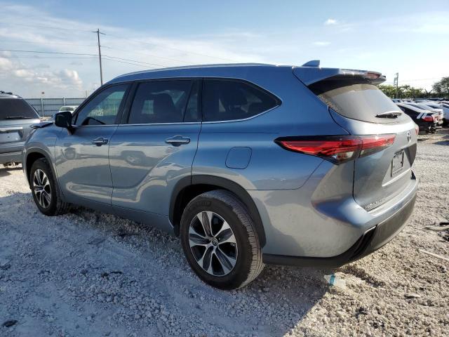 5TDHZRAH0NS140006 - 2022 TOYOTA HIGHLANDER XLE BLUE photo 2