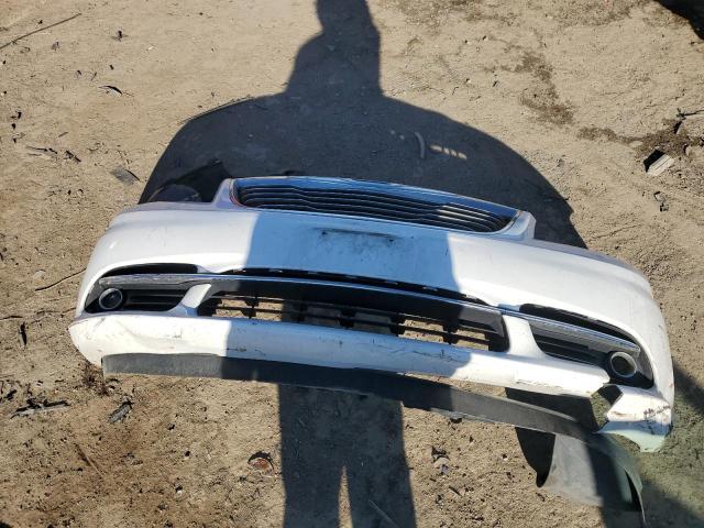 2C4RC1CG6ER189358 - 2014 CHRYSLER TOWN & COU TOURING L WHITE photo 13