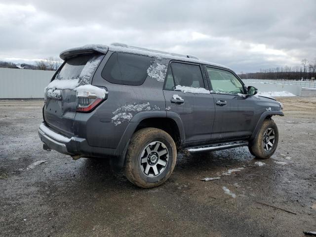 JTEBU5JR8J5601793 - 2018 TOYOTA 4RUNNER SR5/SR5 PREMIUM 灰色 照片 3