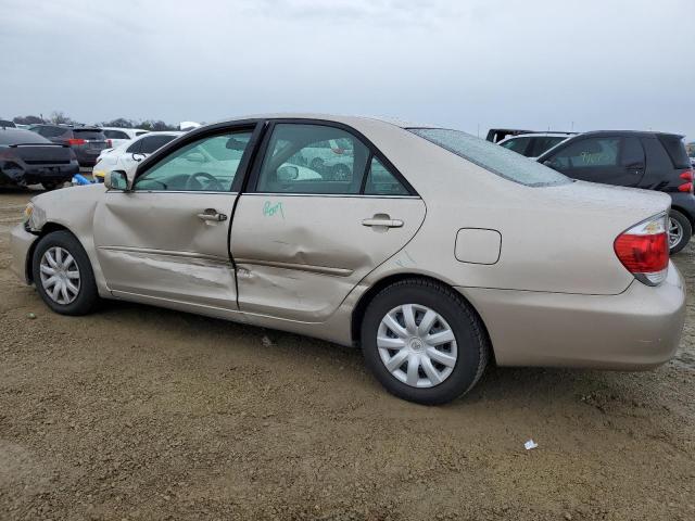 4T1BE32K85U550813 - 2005 TOYOTA CAMRY LE GOLD photo 2