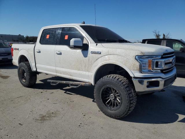 1FTEW1E56LFA97267 - 2020 FORD F150 SUPERCREW WHITE photo 4