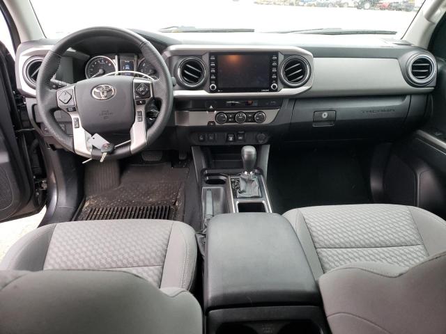 3TMAZ5CN2NM174770 - 2022 TOYOTA TACOMA DOUBLE CAB 银色 照片 8