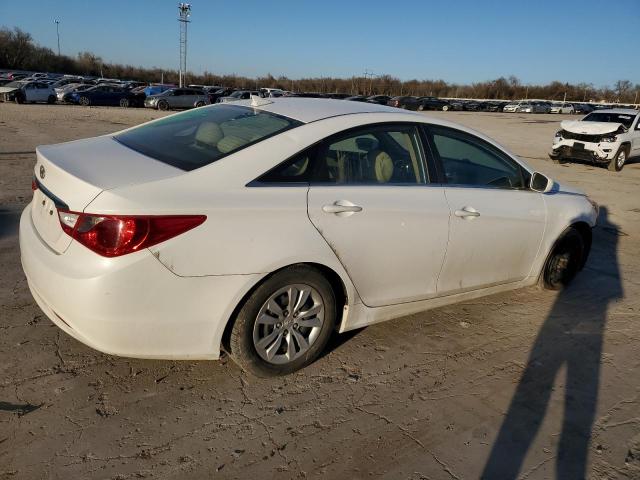 5NPEB4AC8DH536557 - 2013 HYUNDAI SONATA GLS WHITE photo 3