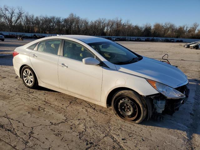 5NPEB4AC8DH536557 - 2013 HYUNDAI SONATA GLS WHITE photo 4