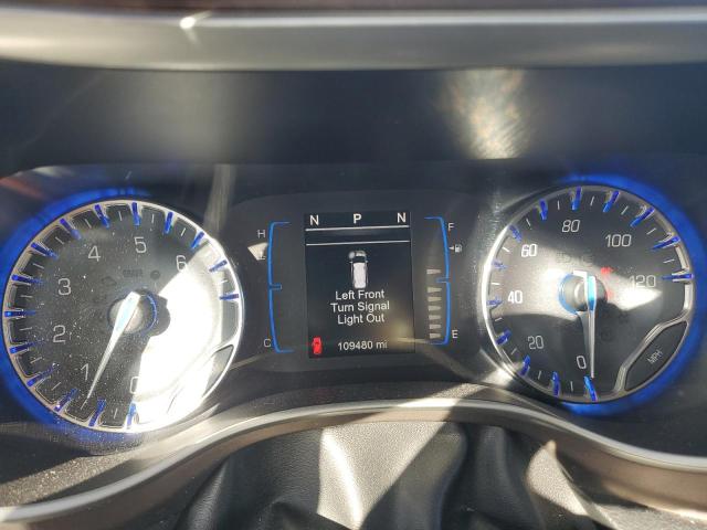 2C4RC1BG4HR540693 - 2017 CHRYSLER PACIFICA TOURING L WHITE photo 9