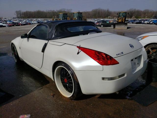 JN1AZ36A26M451589 - 2006 NISSAN 350Z ROADSTER WHITE photo 2