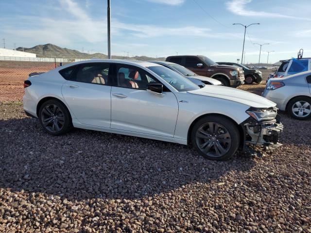 19UUB6F59NA003726 - 2022 ACURA TLX TECH A WHITE photo 4