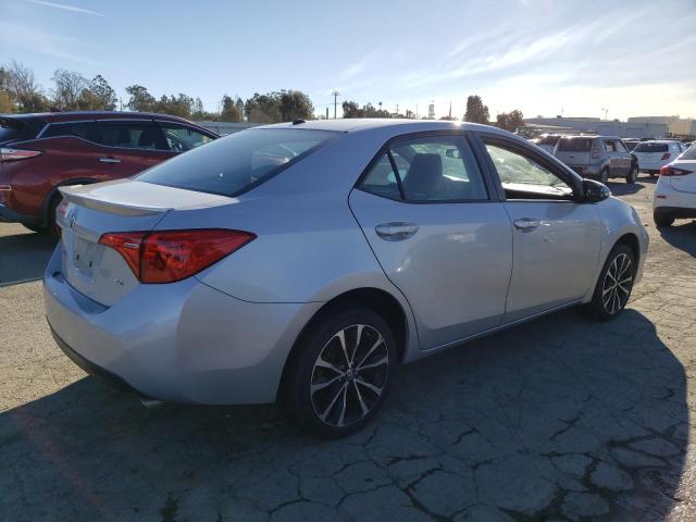 5YFBURHE1HP676668 - 2017 TOYOTA COROLLA L SILVER photo 3