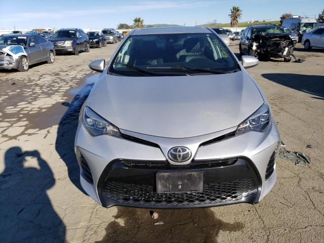 5YFBURHE1HP676668 - 2017 TOYOTA COROLLA L SILVER photo 5