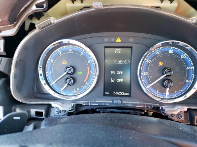 5YFBURHE1HP676668 - 2017 TOYOTA COROLLA L SILVER photo 9