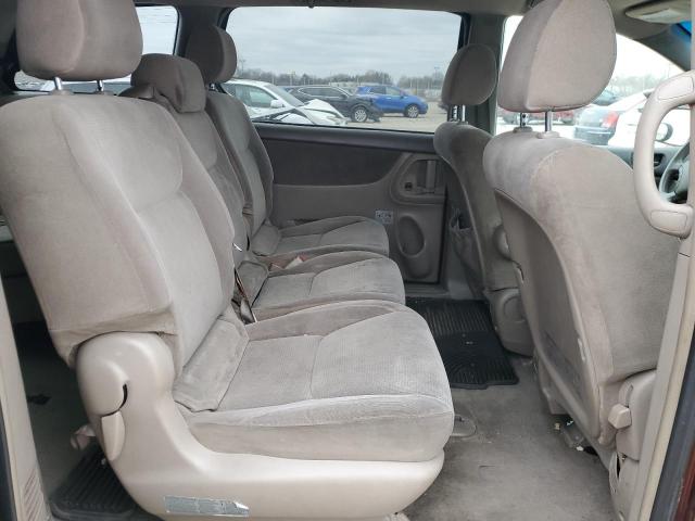 5TDZA23C34S147809 - 2004 TOYOTA SIENNA CE BURGUNDY photo 11