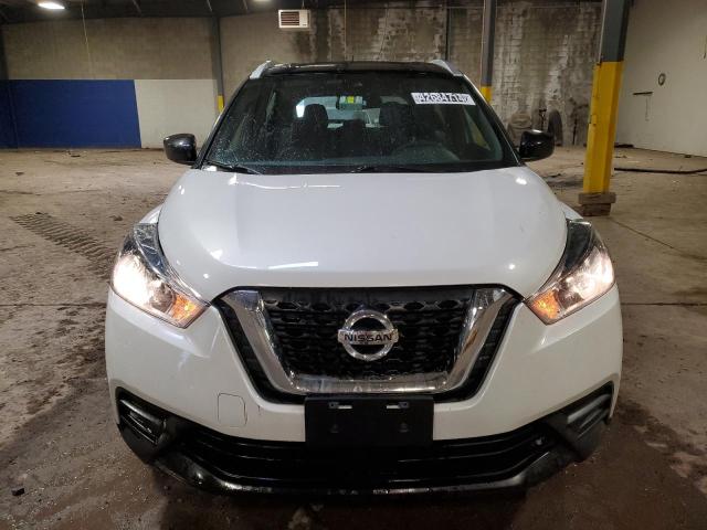 3N1CP5CV1LL577238 - 2020 NISSAN KICKS SV WHITE photo 5