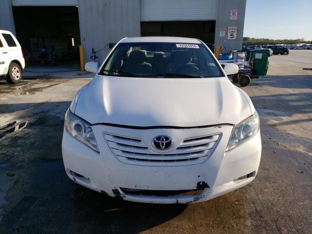 4T1BF3EK9BU698800 - 2011 TOYOTA CAMRY BASE WHITE photo 5