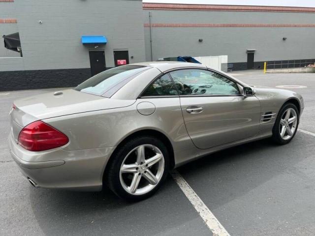 WDBSK75F84F084594 - 2004 MERCEDES-BENZ SL 500 GRAY photo 4