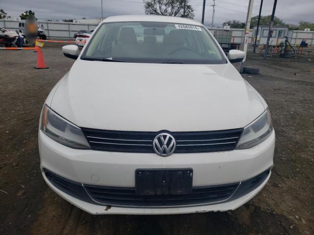 3VWDP7AJXDM310668 - 2013 VOLKSWAGEN JETTA SE WHITE photo 5