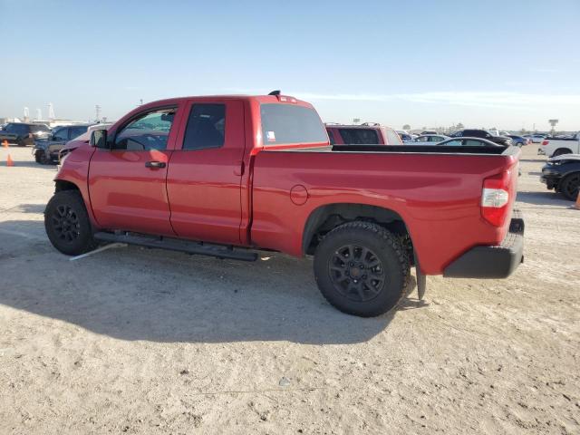 5TFRY5F13MX285299 - 2021 TOYOTA TUNDRA DOUBLE CAB SR/SR5 RED photo 2