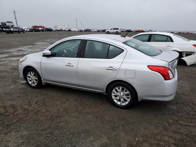 3N1CN7APXHL883058 - 2017 NISSAN VERSA S SILVER photo 2