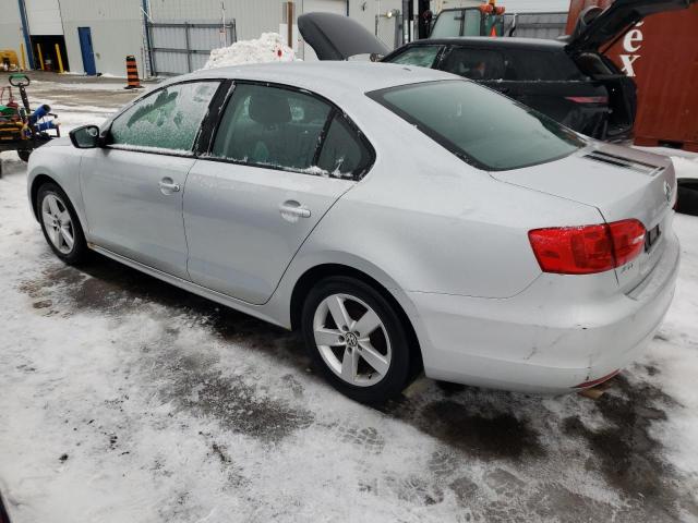 3VW2K7AJ4BM090365 - 2011 VOLKSWAGEN JETTA BASE SILVER photo 2