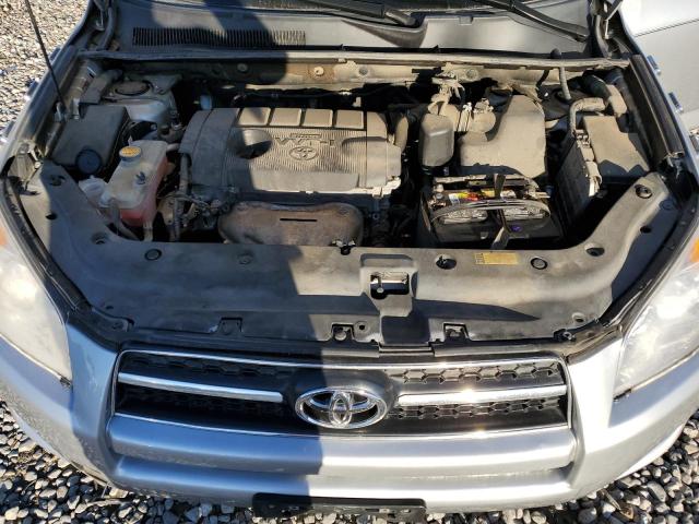 2T3ZF4DV6CW139598 - 2012 TOYOTA RAV4 SILVER photo 12