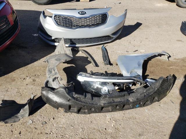 KNAFX4A68F5416242 - 2015 KIA FORTE LX SILVER photo 12