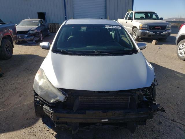 KNAFX4A68F5416242 - 2015 KIA FORTE LX SILVER photo 5