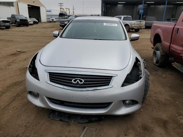 JN1CV6AR9FM651081 - 2015 INFINITI Q40 SILVER photo 5