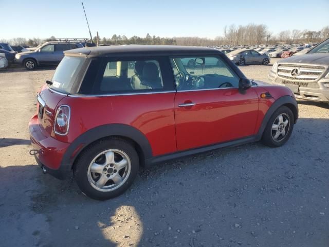 WMWSU3C56BT091375 - 2011 MINI COOPER RED photo 3