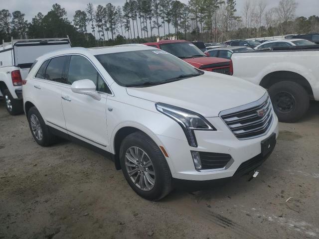 1GYKNCRS4JZ171468 - 2018 CADILLAC XT5 LUXURY WHITE photo 4