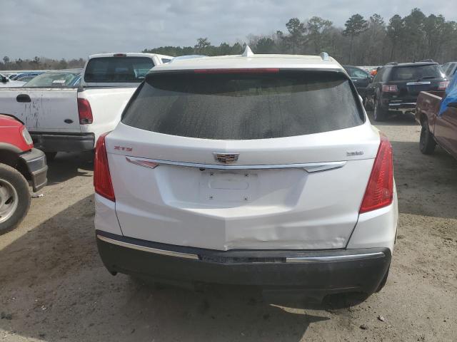 1GYKNCRS4JZ171468 - 2018 CADILLAC XT5 LUXURY WHITE photo 6