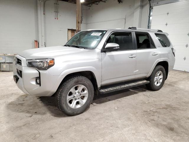 JTENU5JR9P6099053 - 2023 TOYOTA 4RUNNER SE SILVER photo 1