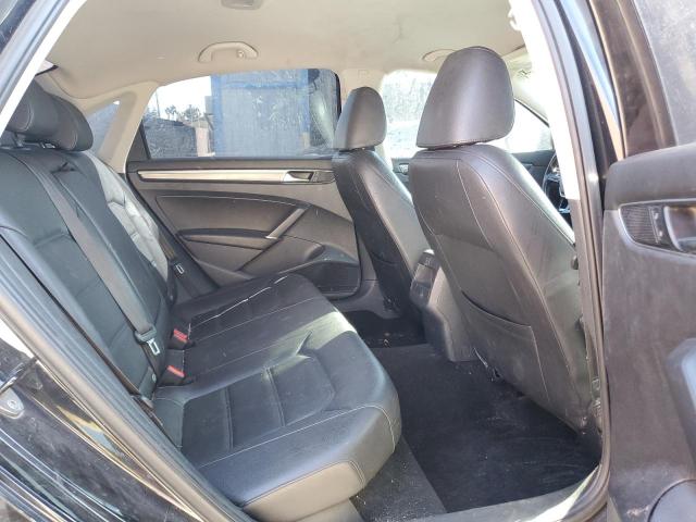 1VWDT7A37HC082911 - 2017 VOLKSWAGEN PASSAT R-LINE შავი ფოტო 10