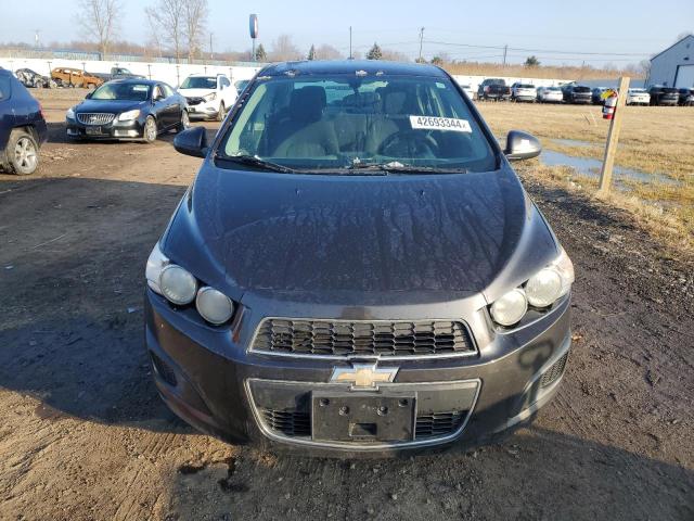 1G1JC5SH3F4149282 - 2015 CHEVROLET SONIC LT GRAY photo 5