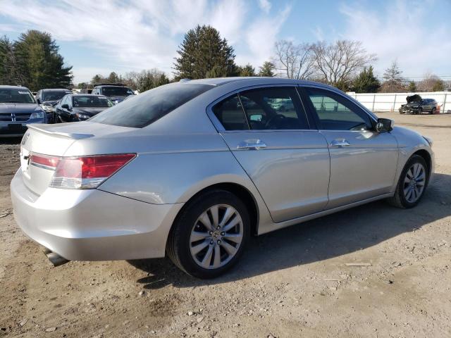 1HGCP3F85CA026441 - 2012 HONDA ACCORD EXL SILVER photo 3