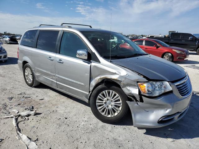 2C4RC1JG4FR714938 - 2015 CHRYSLER TOWN & COU LIMITED SILVER photo 4