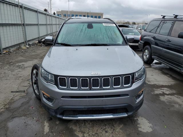 3C4NJDCB1KT817703 - 2019 JEEP COMPASS LIMITED GRAY photo 5