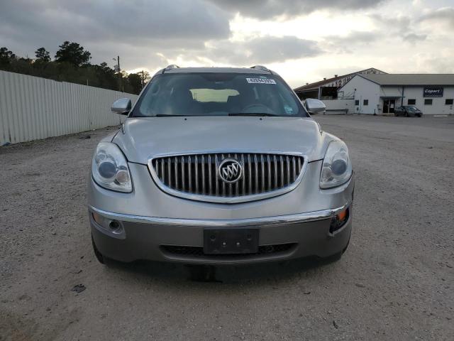 5GALRBED8AJ117767 - 2010 BUICK ENCLAVE CXL SILVER photo 5