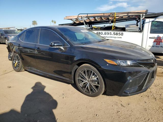 4T1G11AK0RU861570 - 2024 TOYOTA CAMRY SE NIGHT SHADE BLACK photo 4