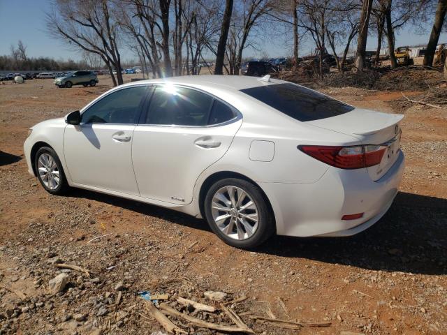 JTHBW1GG5D2018146 - 2013 LEXUS ES 300H WHITE photo 2