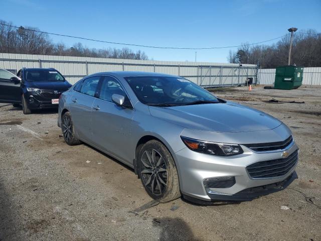 1G1ZD5ST0JF273642 - 2018 CHEVROLET MALIBU LT SILVER photo 4