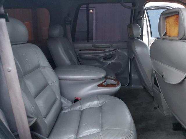5LMFU28AX1LJ05922 - 2001 LINCOLN NAVIGATOR თეთრი ფოტო 10