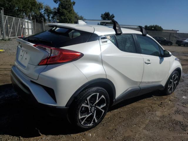 JTNKHMBX7M1106203 - 2021 TOYOTA C-HR XLE WHITE photo 3