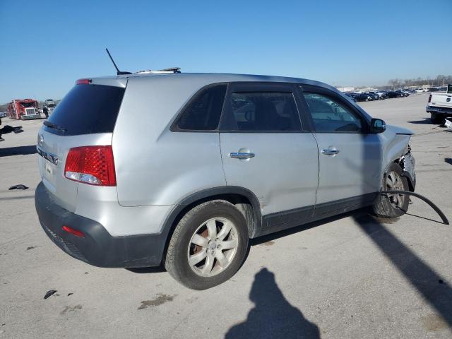 5XYKT4A10DG357497 - 2013 KIA SORENTO LX SILVER photo 3