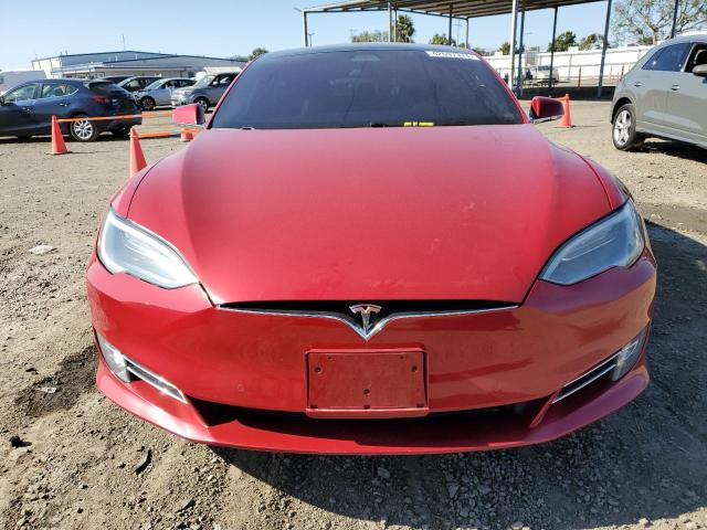 5YJSA1E27JF247993 - 2018 TESLA MODEL S RED photo 5