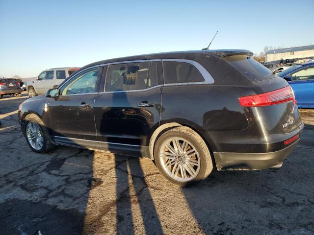 2LMHJ5AT0KBL02394 - 2019 LINCOLN MKT BLACK photo 2