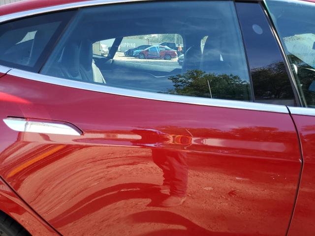 5YJSA1E44JF276790 - 2018 TESLA MODEL S RED photo 10