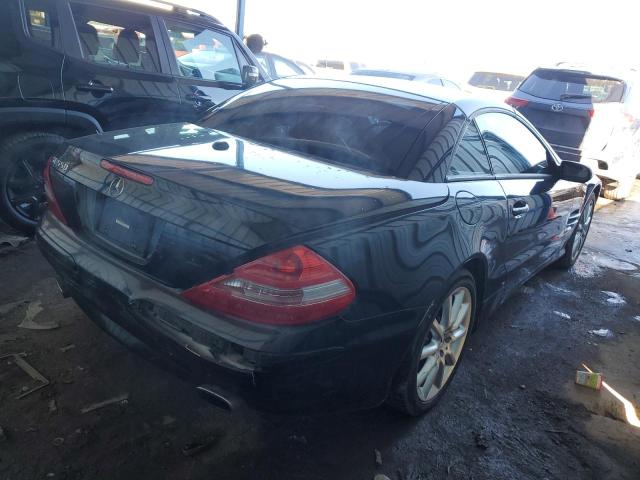 WDBSK71F67F129851 - 2007 MERCEDES-BENZ SL 550 BLACK photo 3