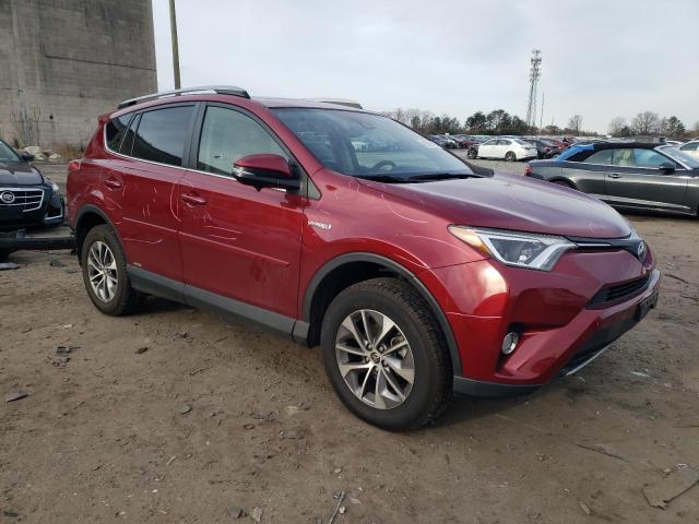 JTMRJREV1JD225955 - 2018 TOYOTA RAV4 HV LE RED photo 4