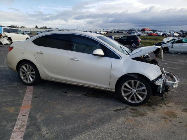 1G4PP5SK7C4177398 - 2012 BUICK VERANO WHITE photo 4